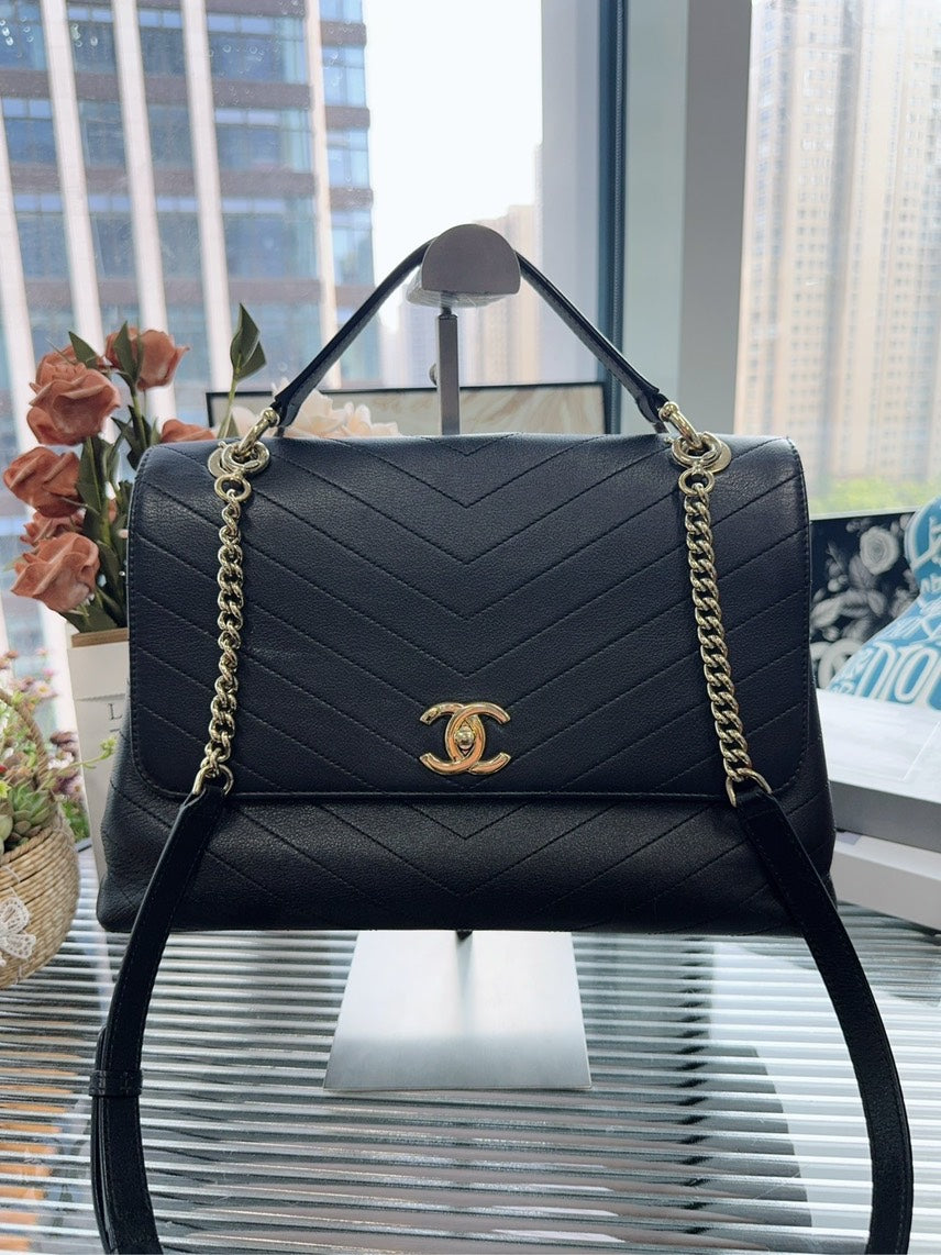 Chanel Shoulder Bag - Almora Bags