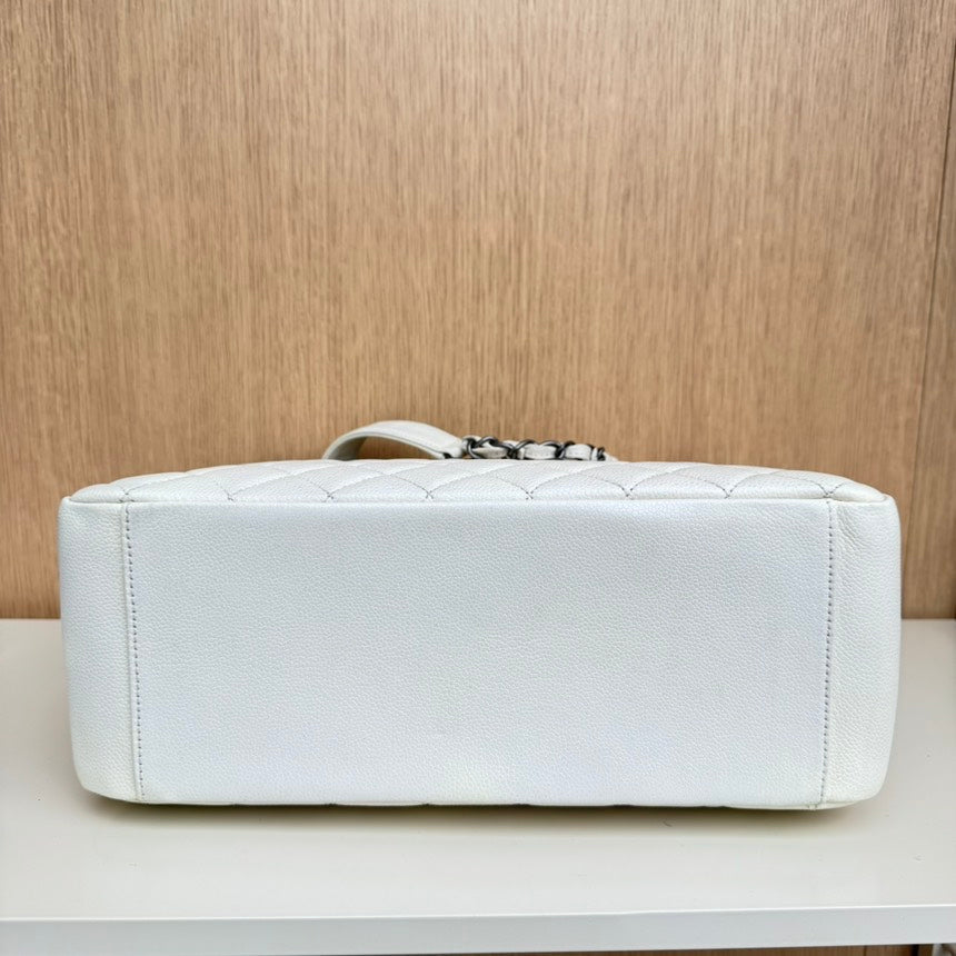 Chanel Shoulder Bag - Almora Bags