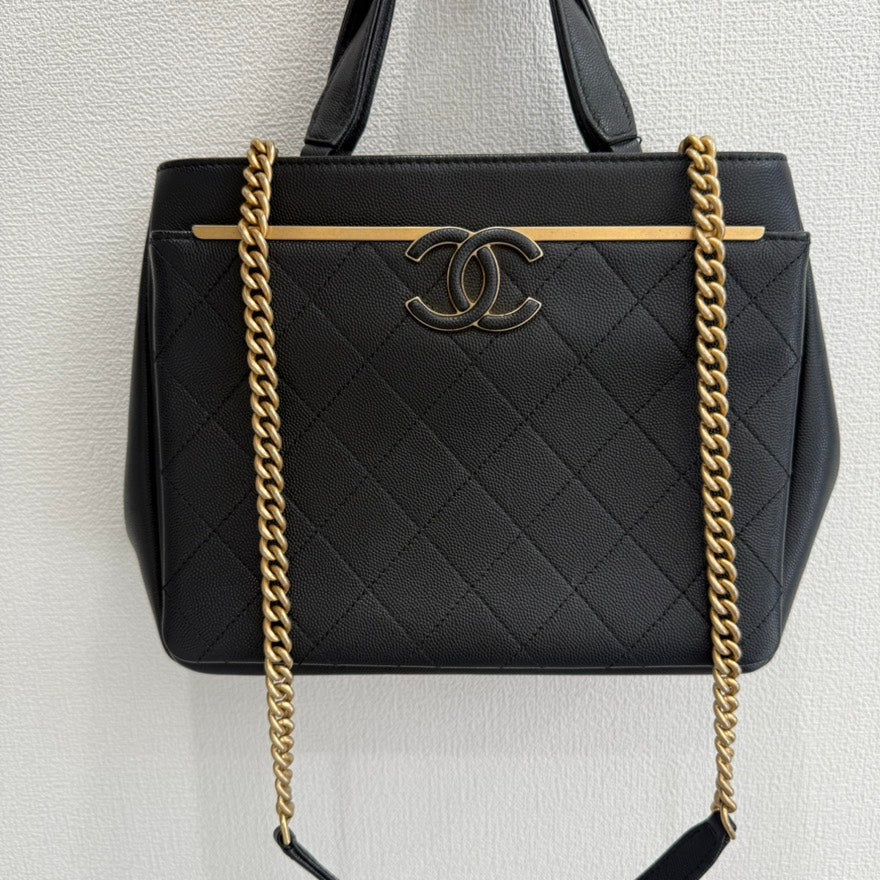 Chanel Shoulder Bag - Almora Bags