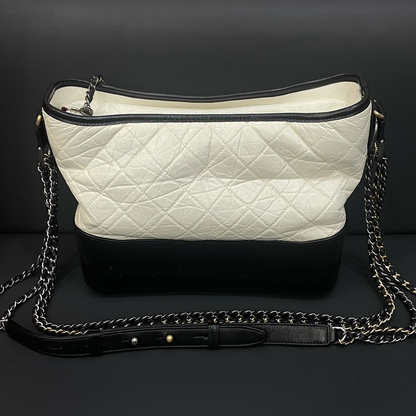 Chanel Shoulder Bag - Almora Bags