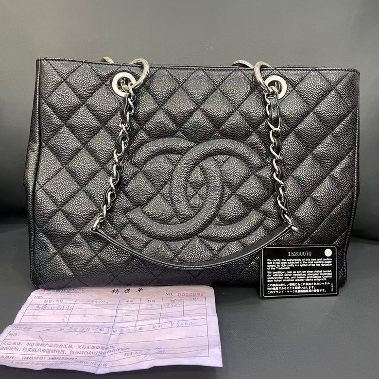 Chanel Shoulder Bag - Almora Bags
