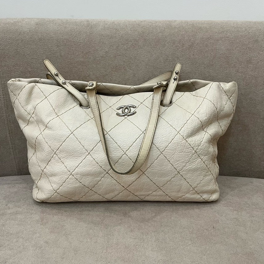Chanel Tote Bag - Almora Bags