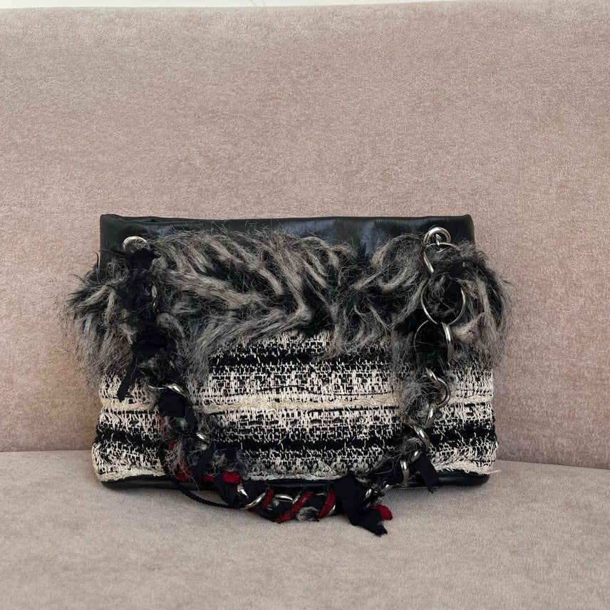 Chanel Shoulder Bag - Almora Bags