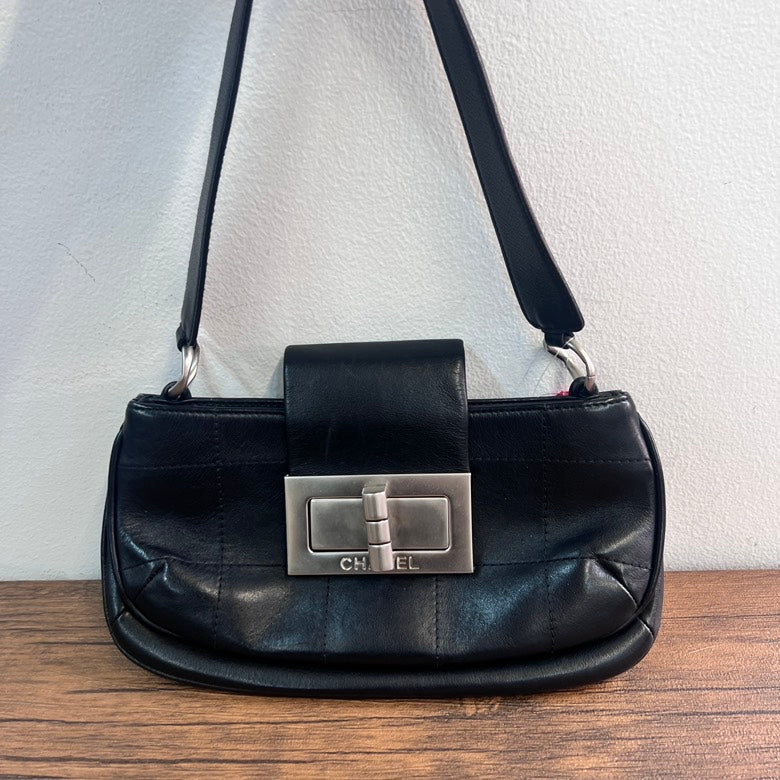 Chanel Shoulder Bag - Almora Bags