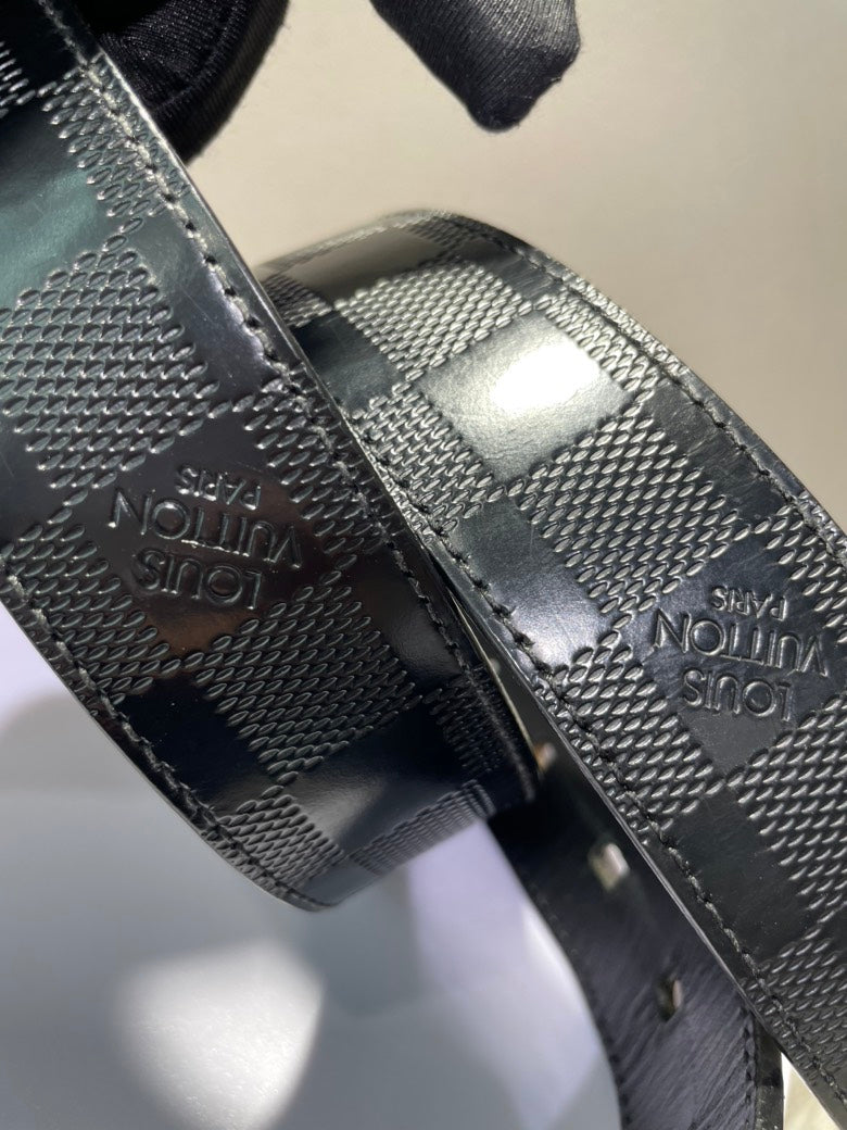 Louis Vuitton Damier Graphite Belt in Black Size 95