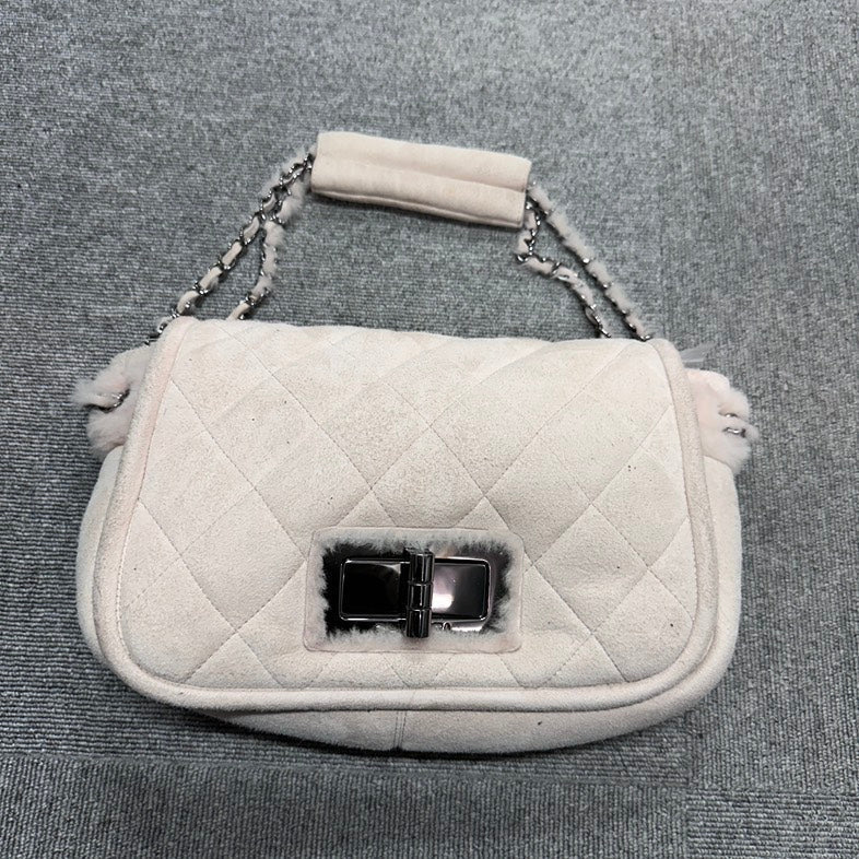 Chanel Shoulder Bag - Almora Bags