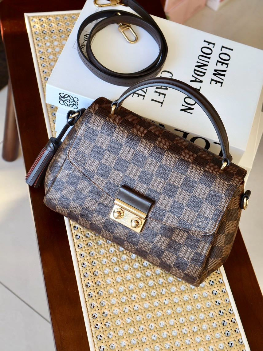 LOUIS VUITTON Damier Croisette Brown Crossbody Bag #1BE