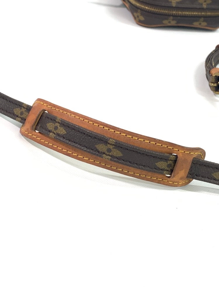 Louis Vuitton Monogram Canvas Crossbody Bag - Brown Messenger
