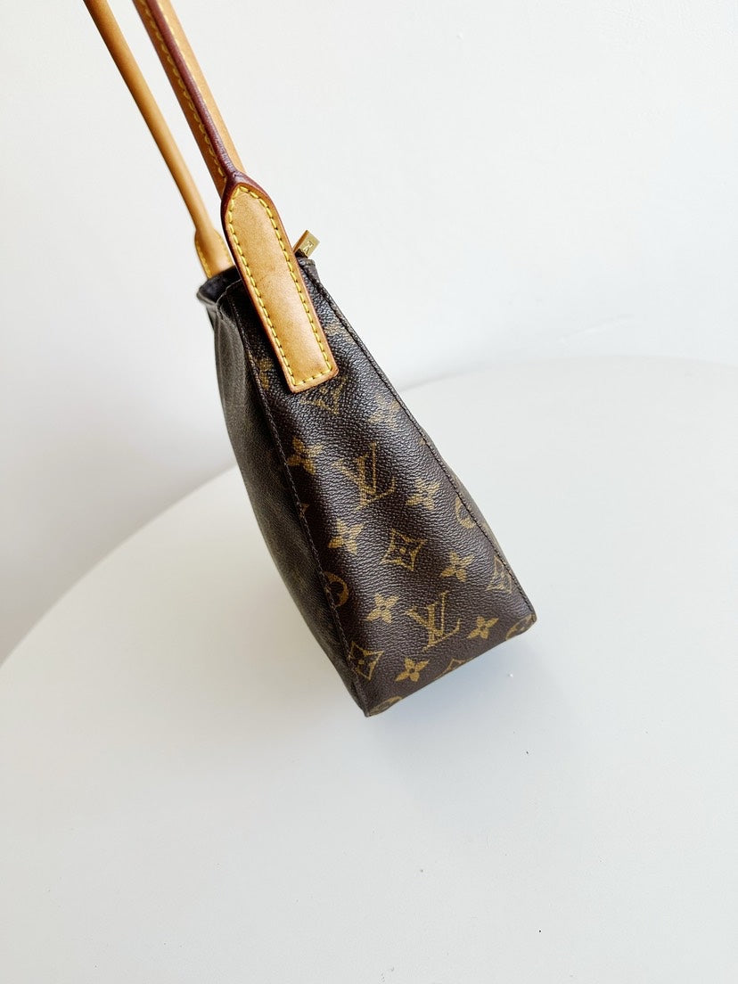 Louis Vuitton Looping 24x10x21cm