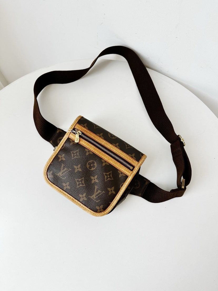 Louis Vuitton Belt Bum Bag 16x17cm