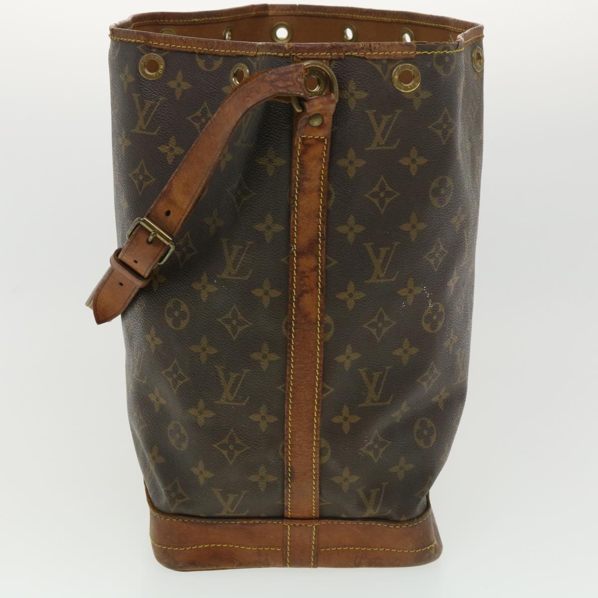 LOUIS VUITTON Monogram Noe Shoulder Bag LV rd4669