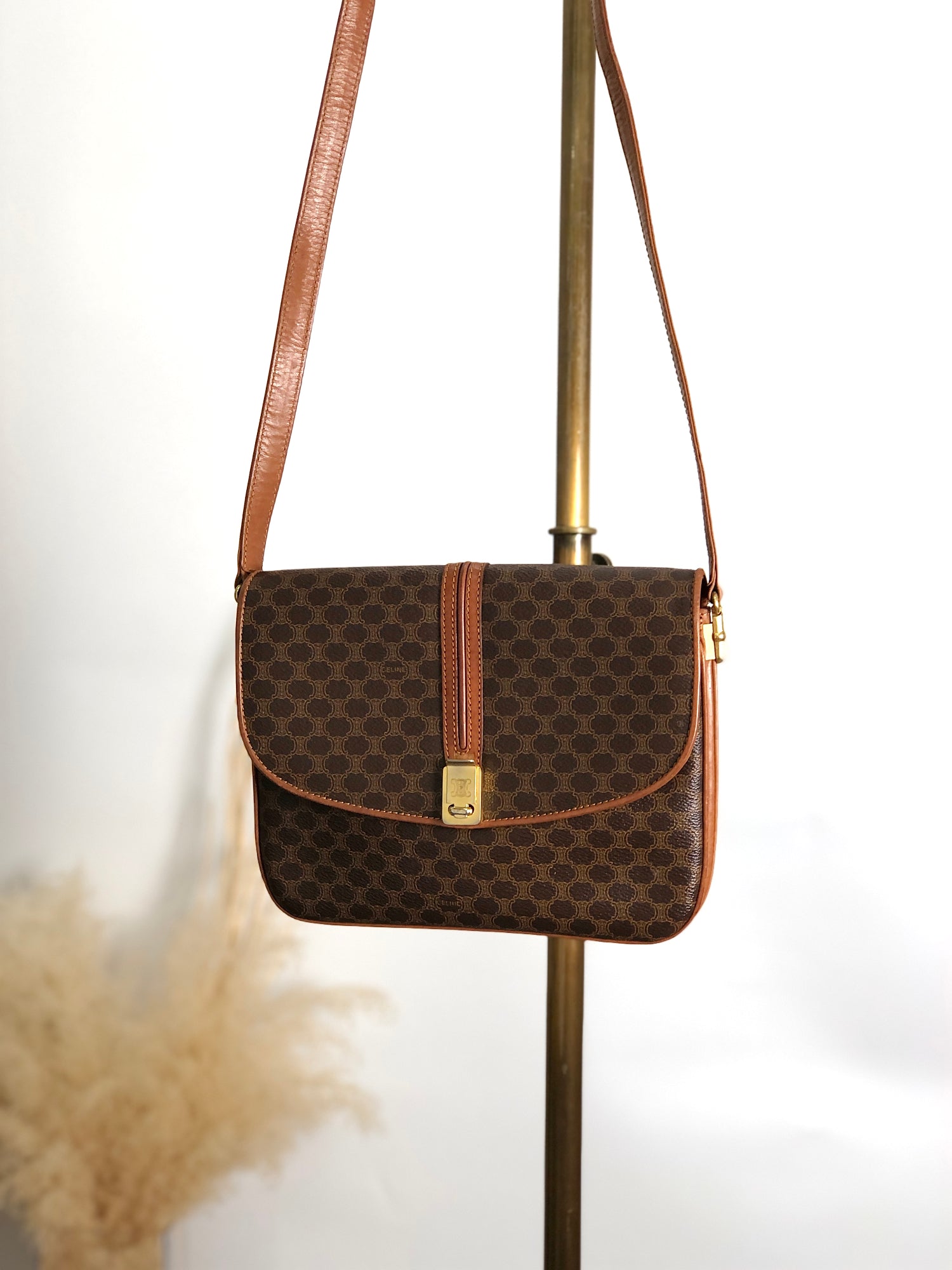 CELINE Shoulder bag Brown zskyr6