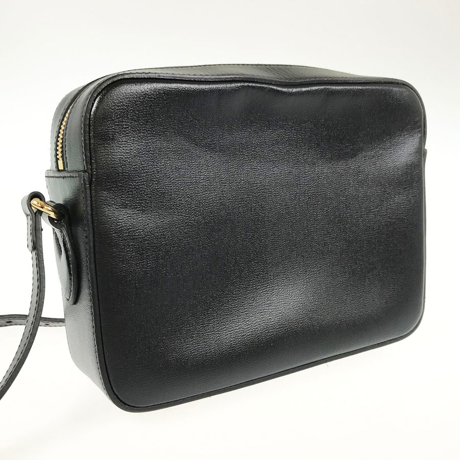 Gucci Twist Leather Shoulder Bag