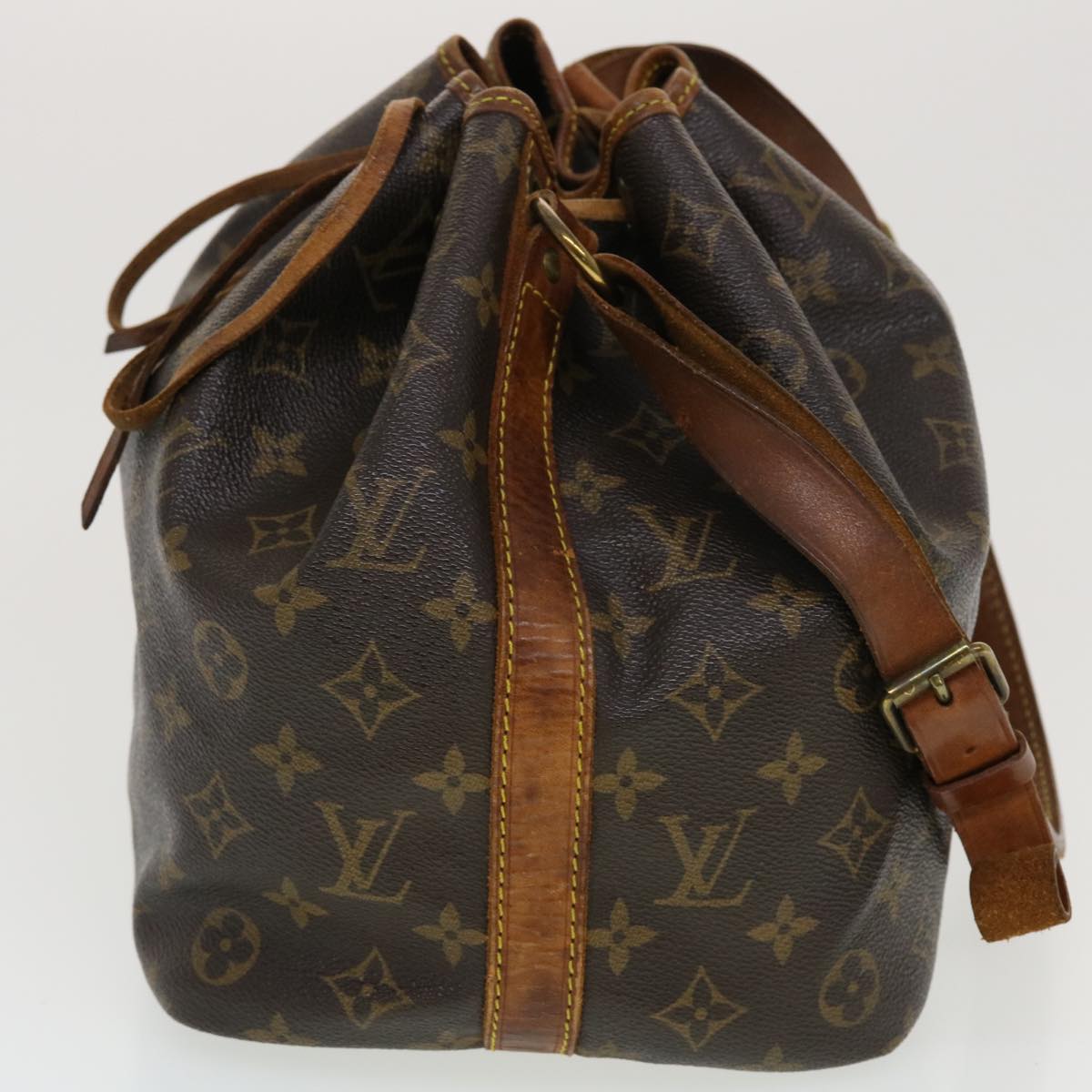 Louis Vuitton Monogram Petit Noe Shoulder Bag LV Auth th3703