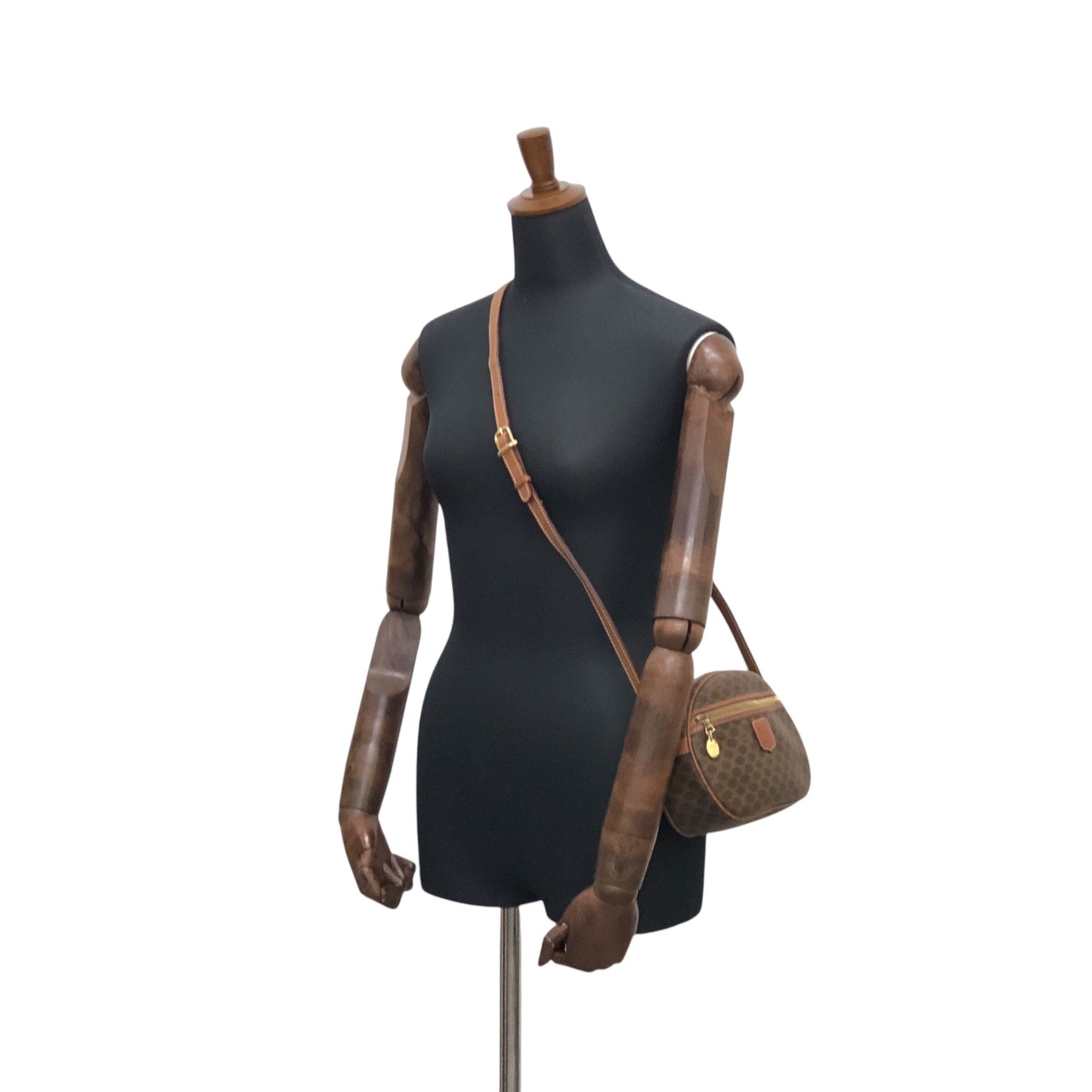 CELINE Round Shoulder bag Brown 832m4p