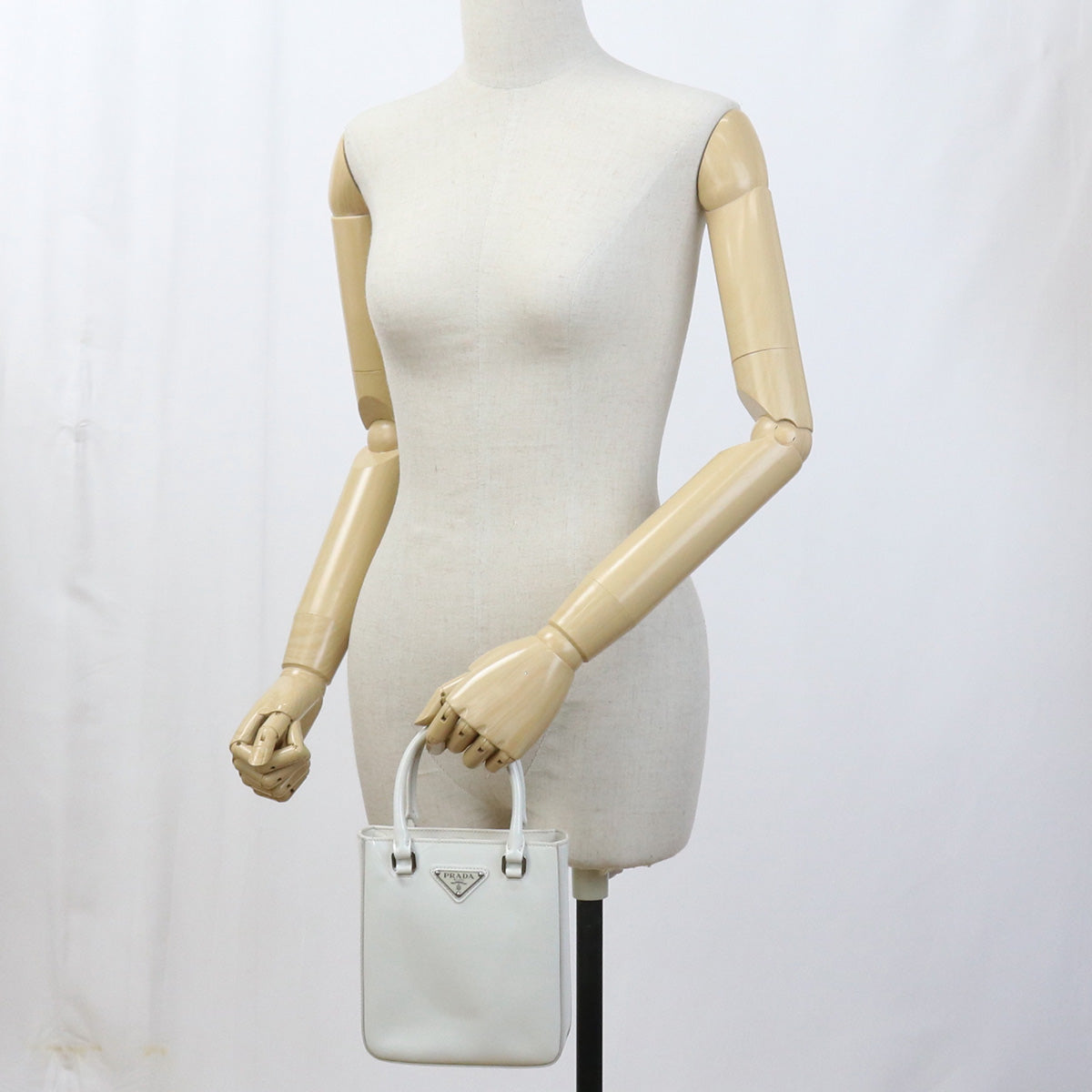 PRADA handbag Handbag Shoulder bag Patent leather White Women