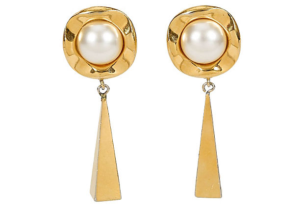 1970s Chanel Pearl Drop  Earrings