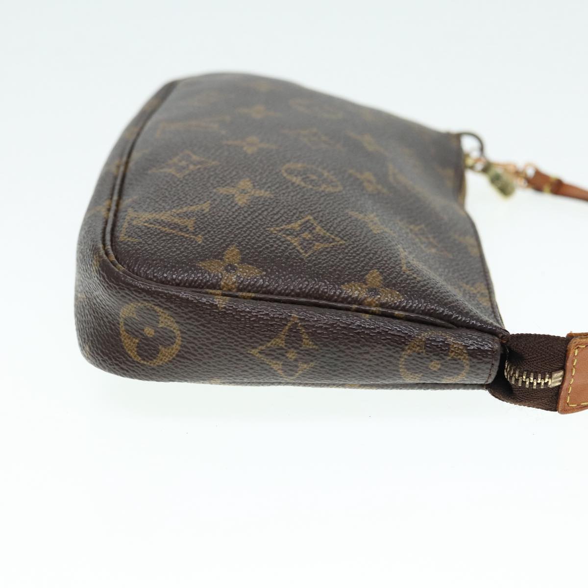 LOUIS VUITTON Monogram Pochette Accessoires Pouch LV Auth yb657 Clutch