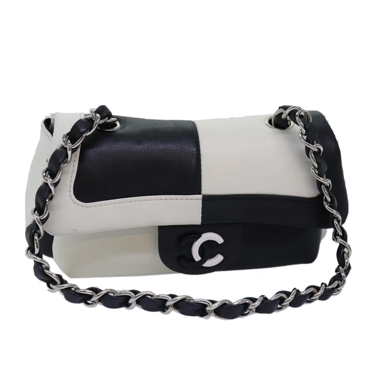 Chanel Shoulder Bag - Almora Bags