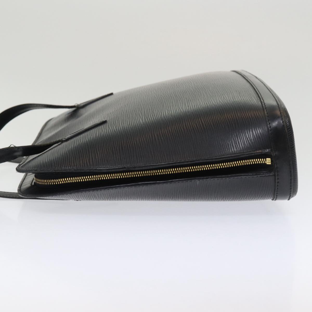 LOUIS VUITTON Epi Lussac Shoulder Bag Black M52282 LV Auth yk13893