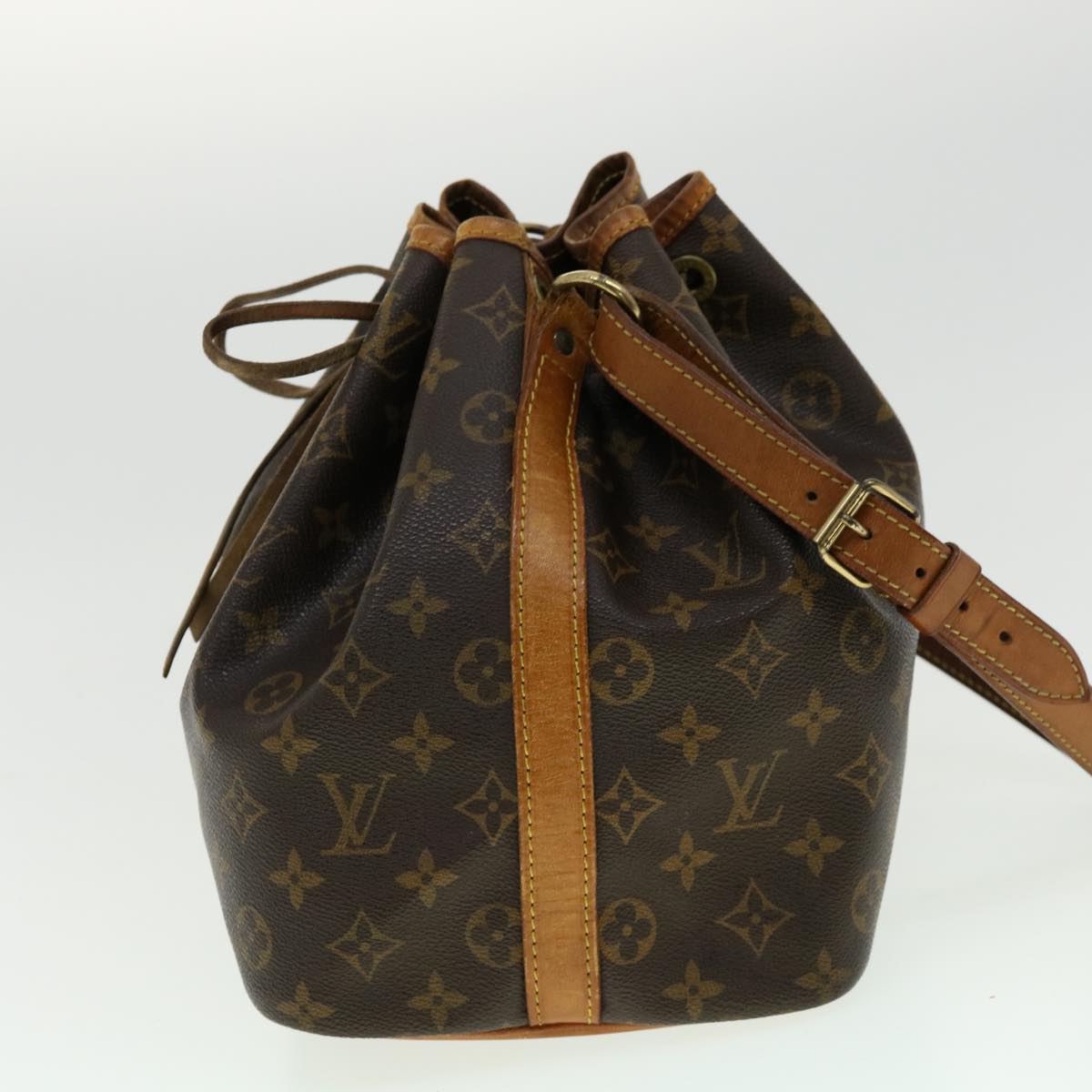 LOUIS VUITTON Monogram Petit Noe Shoulder Bag LV Auth yk4860