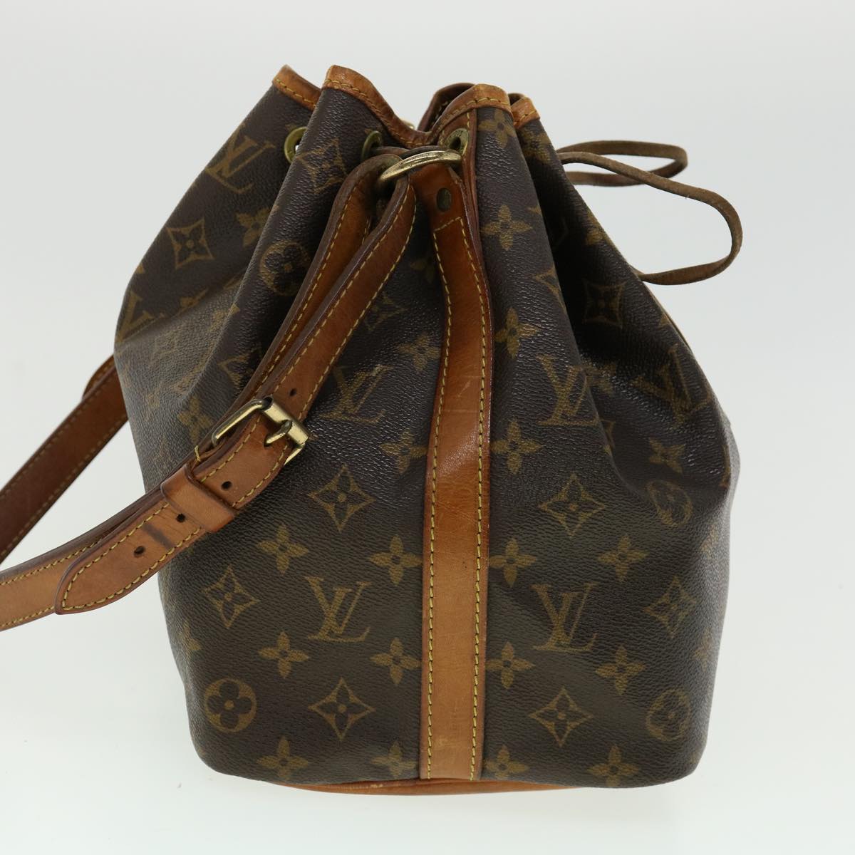 LOUIS VUITTON Monogram Petit Noe Shoulder Bag LV Auth yk4860